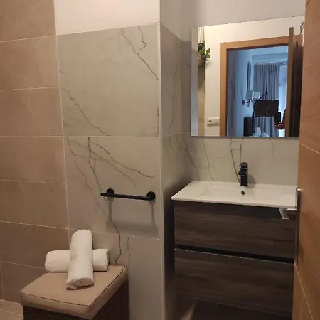 5* Lahcene Apartament *